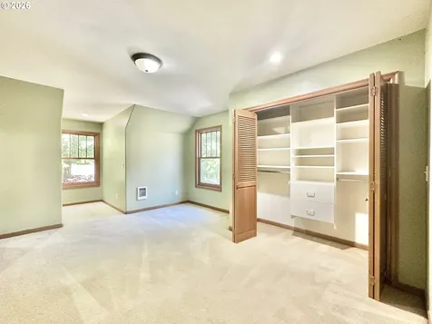 48000 E Larch Mountain Road Corbett OR 97019