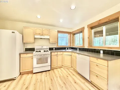 48000 E Larch Mountain Road Corbett OR 97019