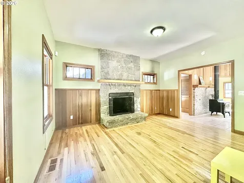 48000 E Larch Mountain Road Corbett OR 97019
