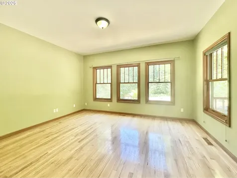 48000 E Larch Mountain Road Corbett OR 97019