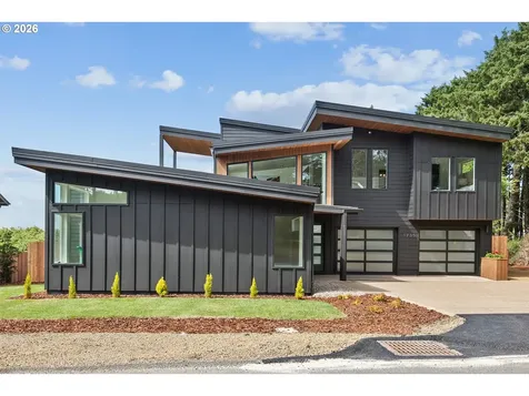1735 NW 39th Street Lincoln City OR 97367