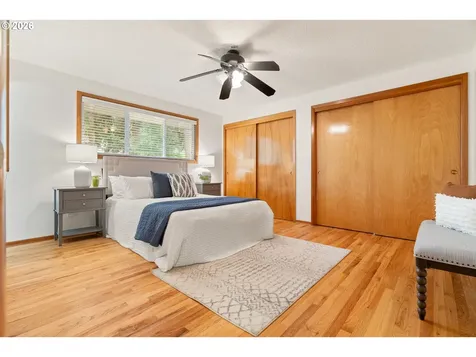 15116 SE Gladstone Drive Portland OR 97236