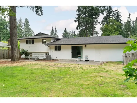 15116 SE Gladstone Drive Portland OR 97236