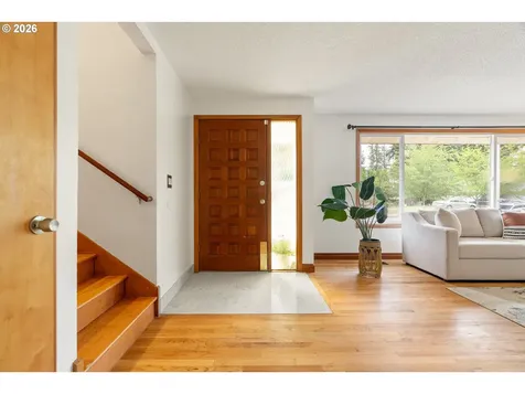 15116 SE Gladstone Drive Portland OR 97236