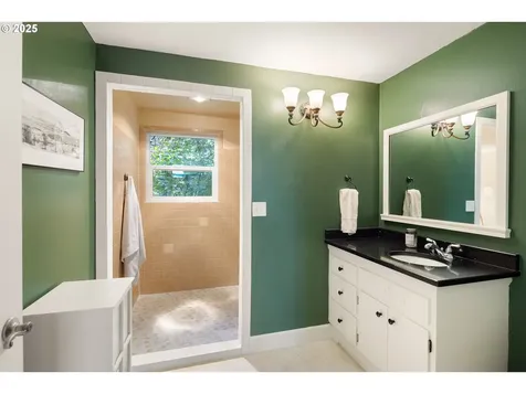 2977 Ingalls Way Eugene OR 97405