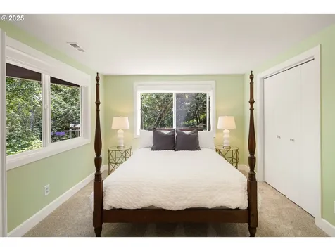2977 Ingalls Way Eugene OR 97405