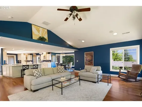 2977 Ingalls Way Eugene OR 97405