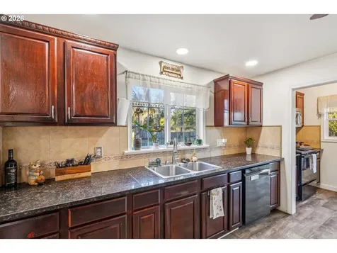 710 SE 155th Avenue Portland OR 97233