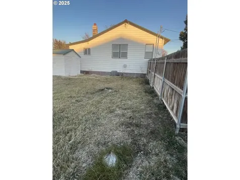 600 SE 7th Street Hermiston OR 97838