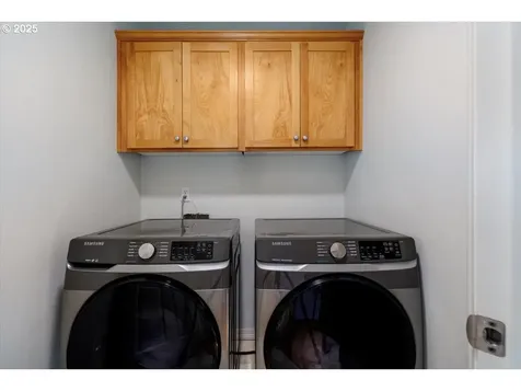 10316 NW Forestview Way Portland OR 97229