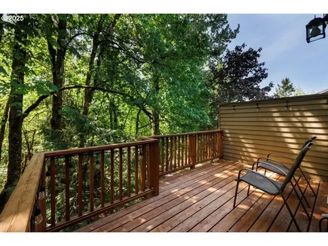 10316 NW Forestview Way Portland OR 97229