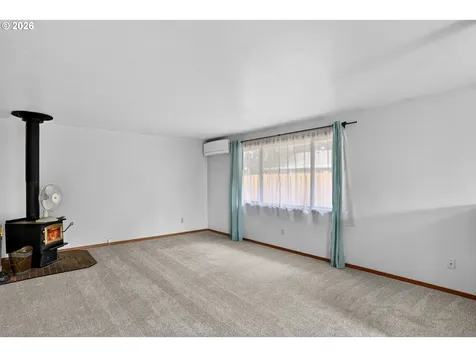 533 SW 13th Avenue Canby OR 97013