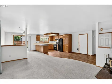 533 SW 13th Avenue Canby OR 97013
