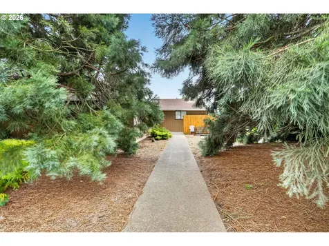 533 SW 13th Avenue Canby OR 97013