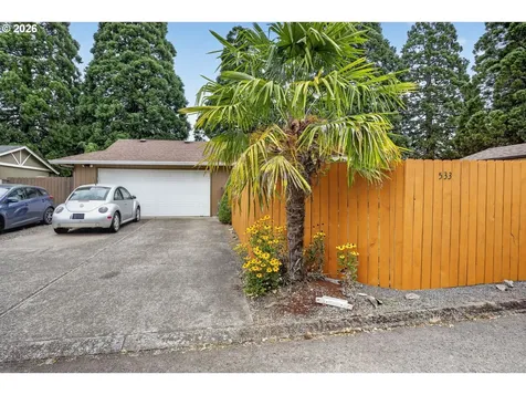 533 SW 13th Avenue Canby OR 97013