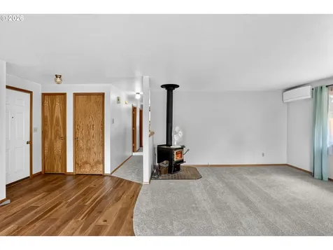 533 SW 13th Avenue Canby OR 97013