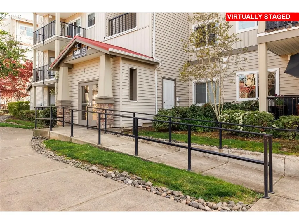 600 NW Lost Springs Terrace Portland OR 97229