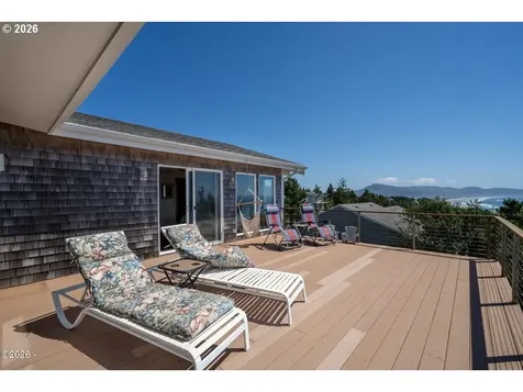 620 Ridgewood Road Oceanside OR 97134
