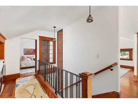 4416 SE Clay Street Portland OR 97215