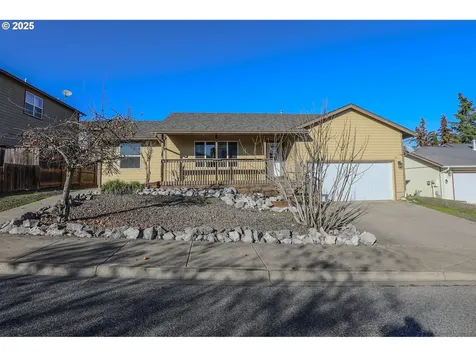198 NE Plum Ridge Drive Winston OR 97496