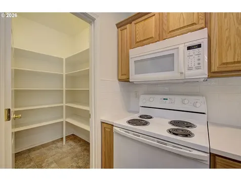 9715 NE 19th Place Vancouver WA 98665