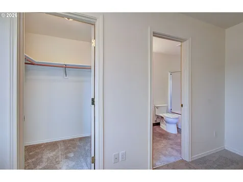 9715 NE 19th Place Vancouver WA 98665