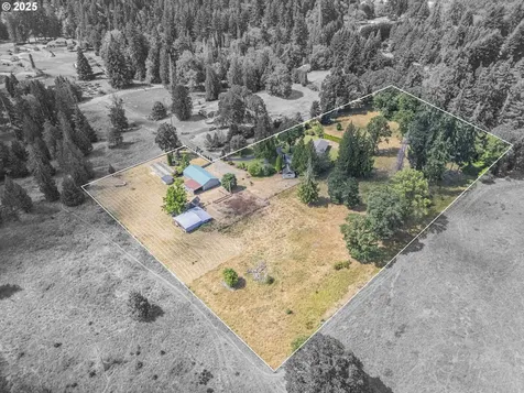 5608 NE Salmon Creek Street Vancouver WA 98686
