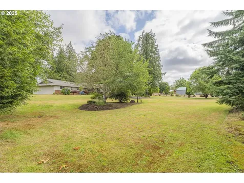 5608 NE Salmon Creek Street Vancouver WA 98686