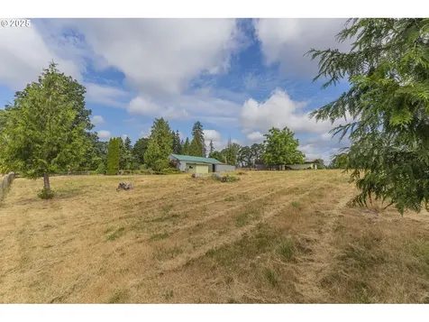 5608 NE Salmon Creek Street Vancouver WA 98686