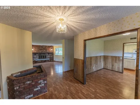 5608 NE Salmon Creek Street Vancouver WA 98686