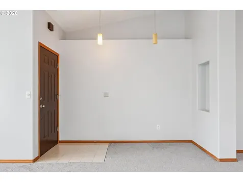 13287 SW 161st Place Portland OR 97223