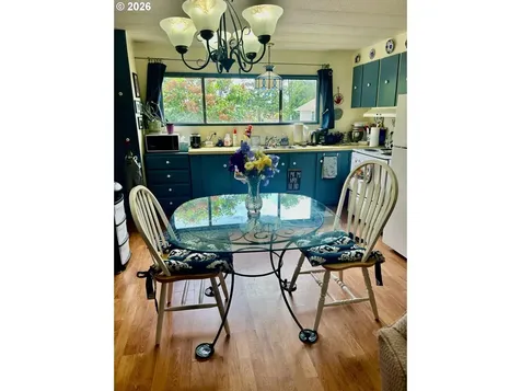 570 N 10th Avenue Cornelius OR 97113
