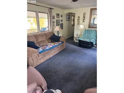 570 N 10th Avenue Cornelius OR 97113