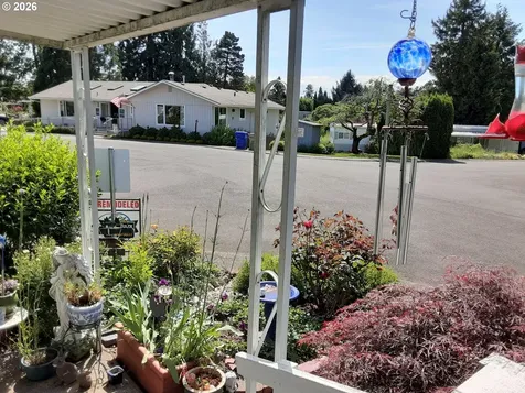 570 N 10th Avenue Cornelius OR 97113