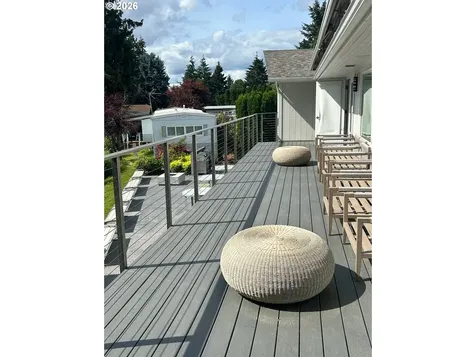 570 N 10th Avenue Cornelius OR 97113