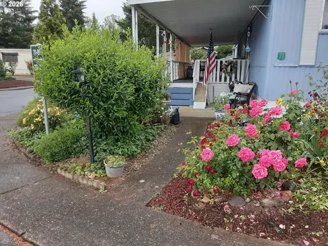 570 N 10th Avenue Cornelius OR 97113