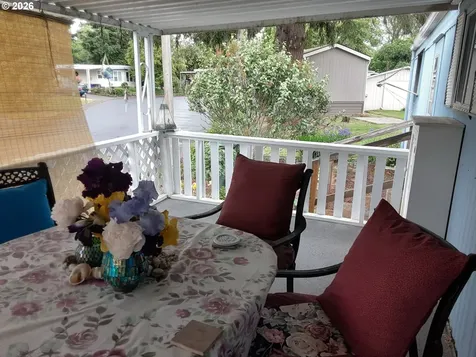 570 N 10th Avenue Cornelius OR 97113