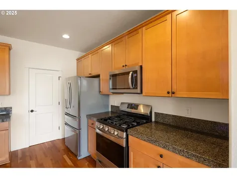 4829 Stagecoach Road Eugene OR 97402