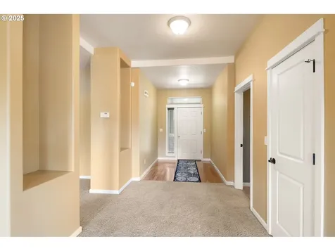 4829 Stagecoach Road Eugene OR 97402