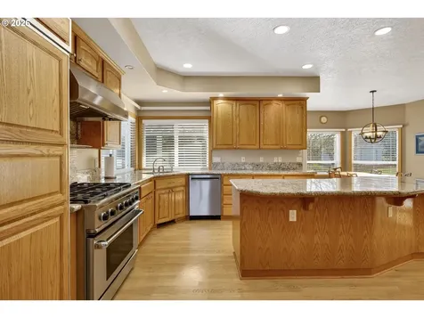 14007 SE Eklund Avenue Boring OR 97009