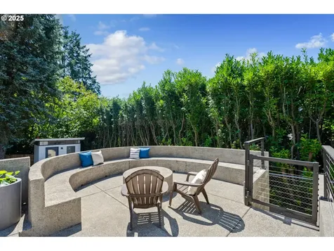 7290 SW Benz Park Court Portland OR 97225