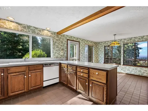 2970 SW Schaeffer Road West Linn OR 97068