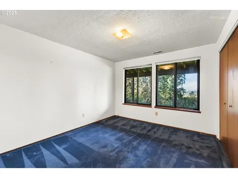 2970 SW Schaeffer Road West Linn OR 97068