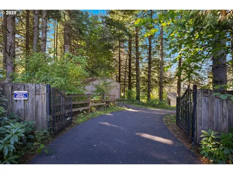 2970 SW Schaeffer Road West Linn OR 97068