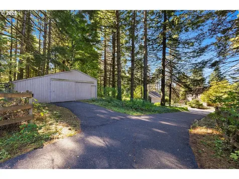 2970 SW Schaeffer Road West Linn OR 97068