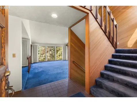 2970 SW Schaeffer Road West Linn OR 97068