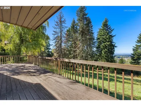 2970 SW Schaeffer Road West Linn OR 97068
