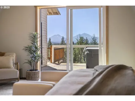 16966 Canyon Crest Drive Sisters OR 97759