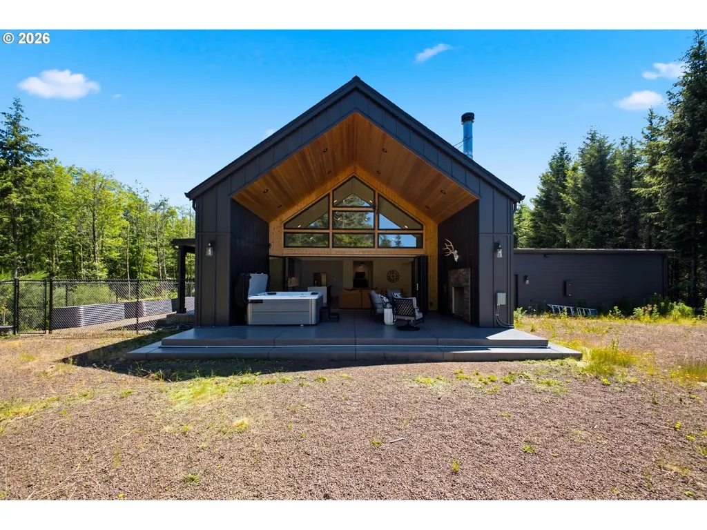 225 Ham Road Amboy WA 98601
