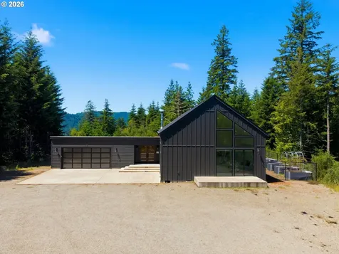 225 Ham Road Amboy WA 98601